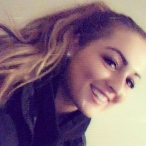 Meet your Posher, Makayla